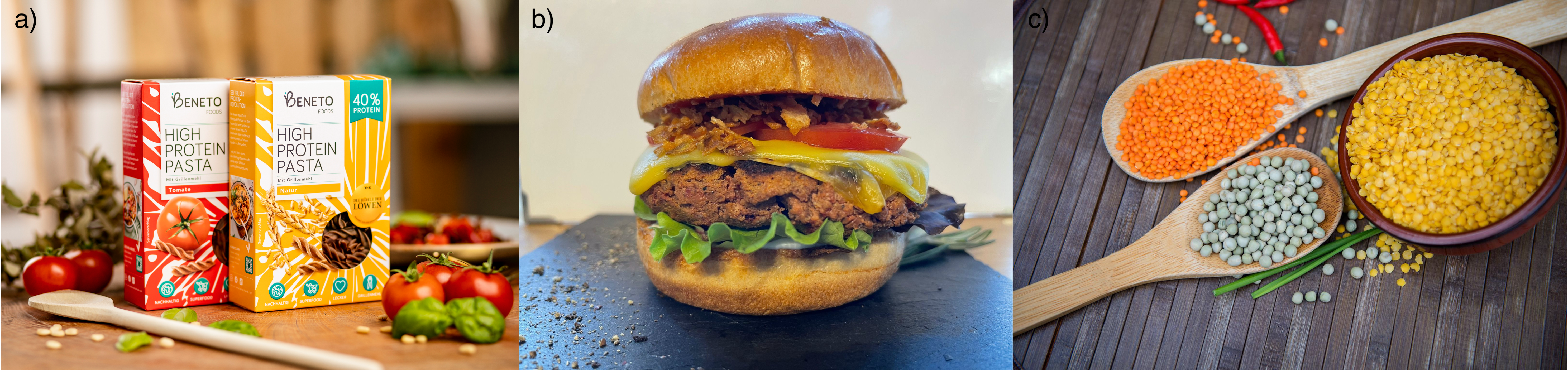 a) Zwei Packungen Insektenfusili, b) ein Hanfpatty im Brötchen mit Salat, c) Zwei Holzlöffel und eine Schlale mit Linsen und Erbsen.