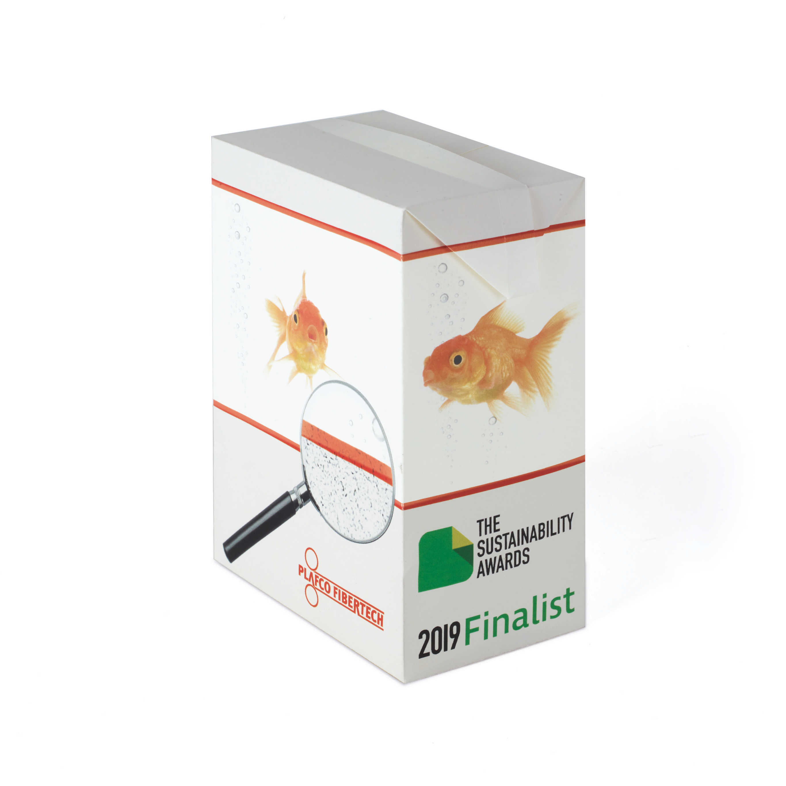 A colourful carton box with the PLAFCO logo and two large goldfish photos.
