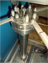 Metal centrifuge with which the lignin degradation products are separated.