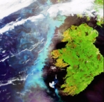 ENVISAT satellite picture of aquarmarine-colour algal bloom along the Irish coast.